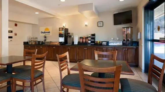 Days Inn Encinitas - Legoland Moonlight Beach | Kaliforniya - San Diego County - San Diego Sahili