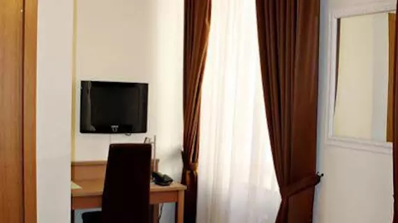 Hotel Tilto | Vilnius (ve civarı) - Vilnius