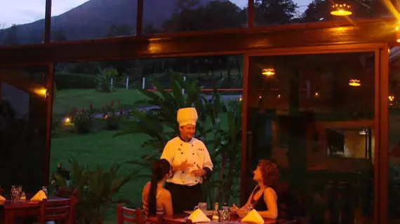 Arenal Volcano Inn | Alajuela (ili) - San Carlos (kantonu) - La Fortuna - Palma