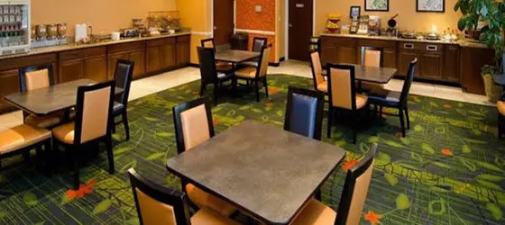 Fairfield Inn St. Louis Fenton | Missouri - St. Louis (ve civarı) - Fenton