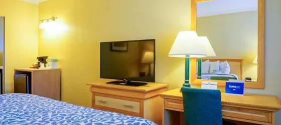 Days Inn Santa Barbara | Kaliforniya - Santa Barbara (ve civarı) - Santa Barbara - Santa Barbara Plajı