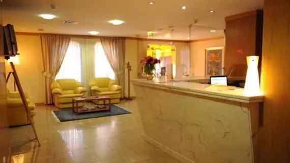 Hotel AJ | Norte - Vila Real Bölgesi - Chaves