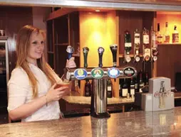 Parkside International Hotel | Berkshire (kontluk) - Reading