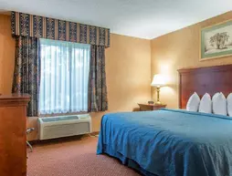 Quality Inn & Suites Meriden | Connecticut - Hartford (ve civarı) - Meriden