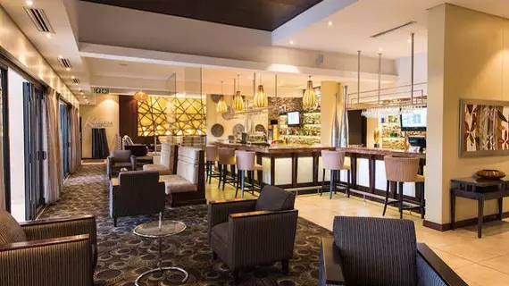 Premier Hotel O.R. Tambo | Gauteng - City of Tshwane - Johannesburg (ve civarı) - Kempton Park