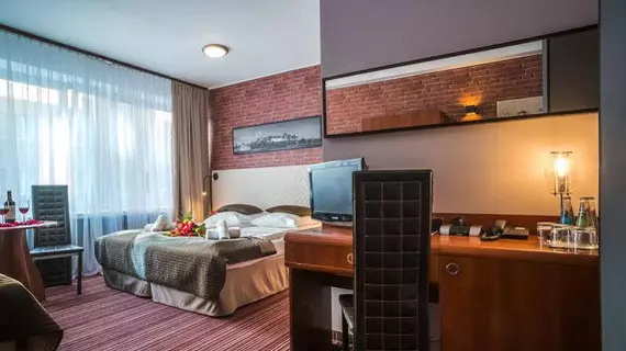 Hotel Delta | Küçük Polonya Voyvodalığı - Krakow (ve civarı) - Krakow