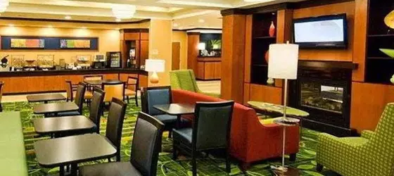 Fairfield Inn and Suites by Marriott Plainville | Connecticut - Hartford (ve civarı) - Plainville