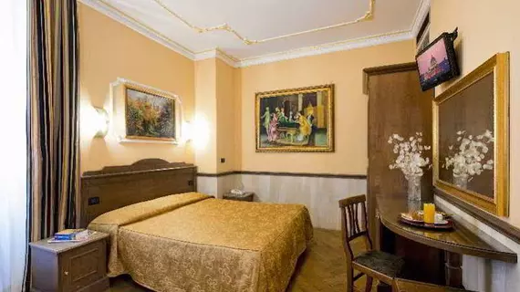 Hotel Marco Polo Rome | Lazio - Roma (ve civarı) - Roma Kent Merkezi - Rione XVIII Castro Pretorio