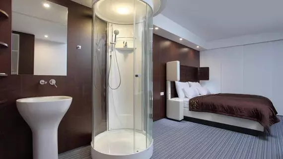 Hotel Nox | Ljubljana (ve civarı)