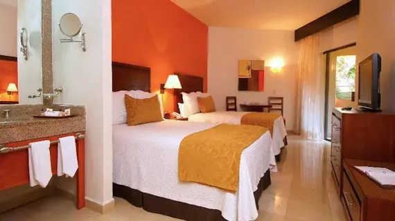 Canto del Sol Plaza Vallarta, All Inclusive Beach & Tennis Resort | Nayarit - Bahía de Banderas - Puerto Vallarta (ve civarı) - Puerto Vallarta - Las Glorias