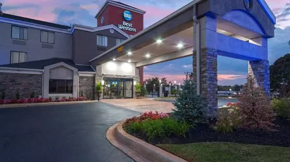 Best Western Travelers Rest/Greenville | Güney Karolayna - Greenville - Spartanburg (ve civarı) - Travelers Rest