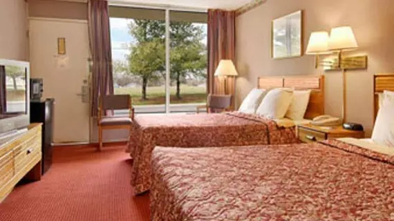 Days Inn - White House | Tennessee - Nashville-Davidson - Nashville (ve civarı) - White House