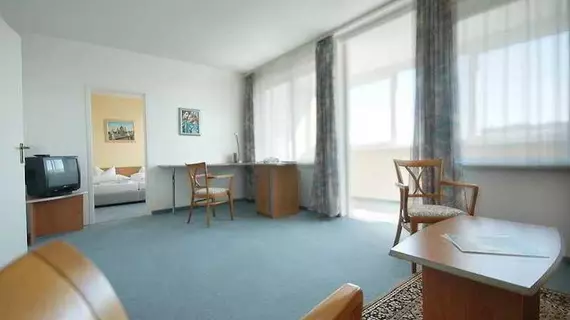 Leonardo Airport Hotel Berlin Brandenburg | Berlin (ve civarı) - Treptow-Koepenick - Altglienicke