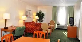 Fairfield Inn & Suites Atlanta Vinings | Georgia - Atlanta (ve civarı) - Atlanta