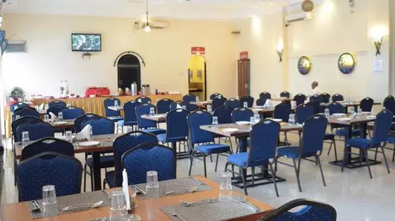 PrideInn Mombasa Hotel | Kwale İlçesi - Mombasa (ve civarı) - Mombasa