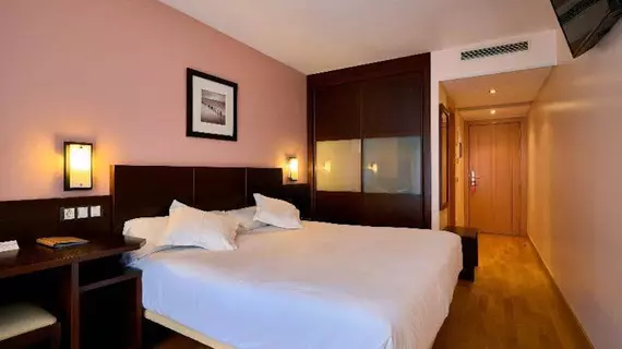 Hotel Castro Real | Asturias - Oviedo (ve civarı) - Oviedo - La Corredoria y Ventanielles