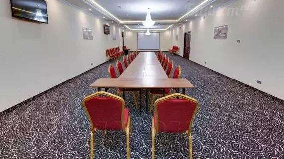 Prince Park Hotel | Moskova Federal Bölgesi