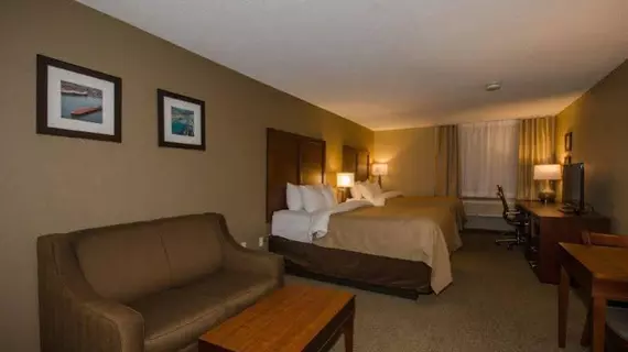 COMFORT INN | Michigan - Sault Ste. Marie