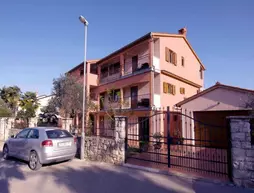 Apartments Cvek | Istria (vilayeti) - Rovinj