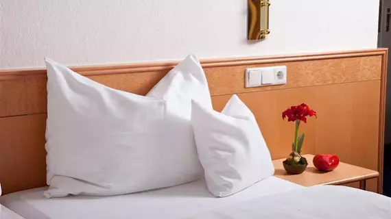 Best Western Hotel Favorit | Baden-Wuerttemberg - Rems-Murr-Kreis - Stuttgart (ve civarı) - Ludwigsburg