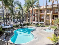 Clarion Inn & Suites John Wayne Airport | Kaliforniya - Orange County - Santa Ana