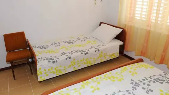 Miljak Apartments | Split-Dalmaçya - Podstrana