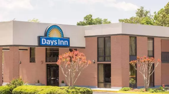 Days Inn Easley West of Greenville/Clemson Area | Güney Karolayna - Greenville - Spartanburg (ve civarı) - Easley