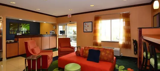 Fairfield Inn & Suites Jefferson City | Missouri - Columbia (ve civarı) - Jefferson City