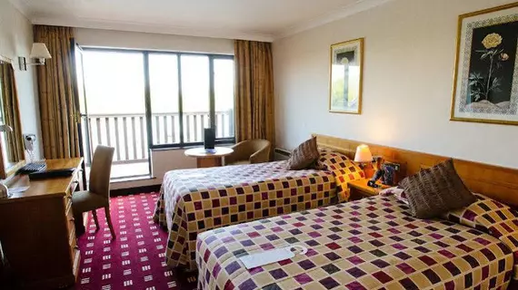 Reading Lake Hotel | Berkshire (kontluk) - Reading