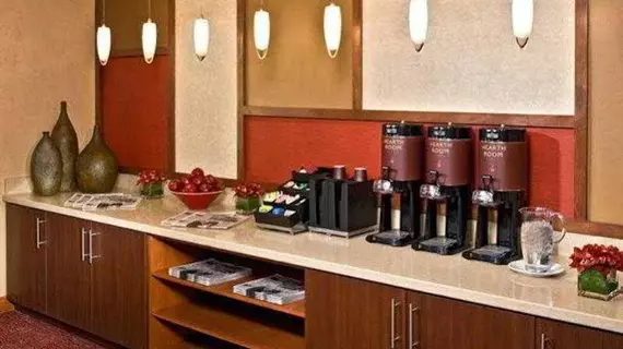 Residence Inn Newport News Airport | Virginia - Newport News (ve civarı) - Newport News