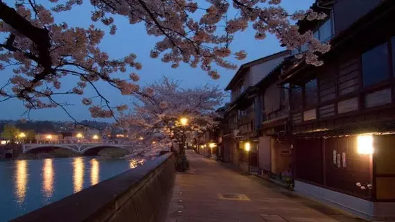 APA Hotel Kanazawa Chuo | İşikava (idari bölge) - Kanazawa - Katamachi