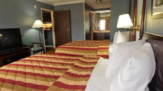 Richmond Suites Hotel | Louisiana - Lake Charles (ve civarı) - Lake Charles