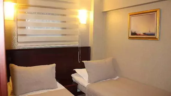 Regency World Suite  Hotel |  Istanbul  - Beyoğlu - Sütlüce Mahallesi