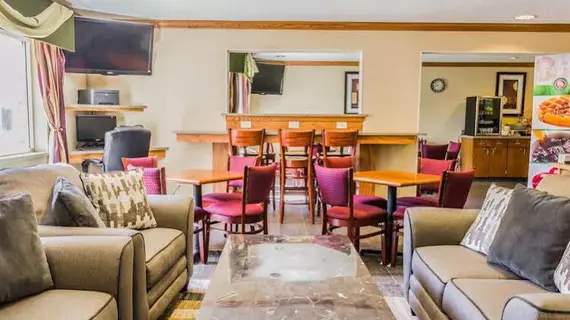 Quality Inn & Suites Golden | Kolorado - Denver (ve civarı) - Golden