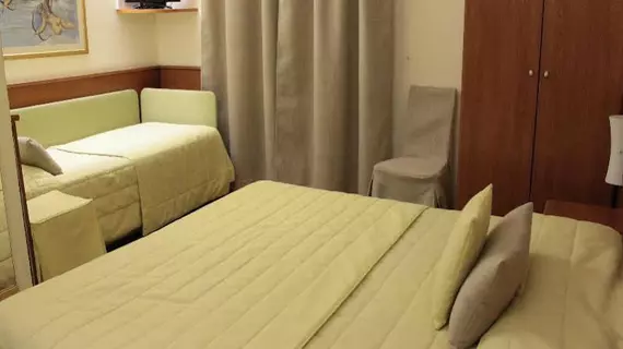 Hotel Bernina | Lombardy - Milano (ve civarı) - Milano - Merkez İstasyonu