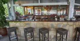 Fragiskos Hotel | Girit Adası - Kandiye (bölge) - Faistos - Matala