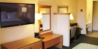 Comfort Inn & Suites - Chesterfield