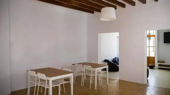 Urban Hostel Palma | Balearic Adaları - Mayorka Adası - Palma de Mallorca - Tarihi Şehir Merkezi