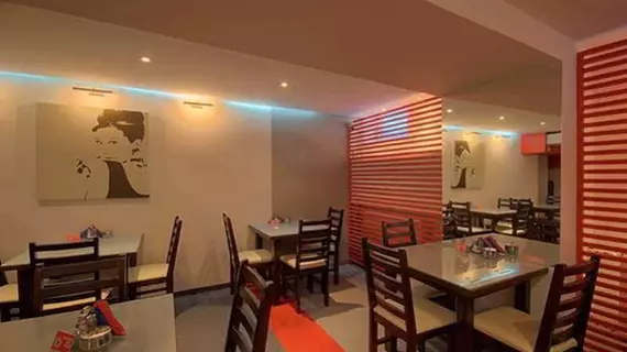 Hotel Delta | Küçük Polonya Voyvodalığı - Krakow (ve civarı) - Krakow