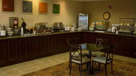 Comfort Inn and Suites Quail Springs | Oklahoma - Oklahoma City (ve civarı) - Oklahoma