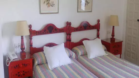 Hotel Apartamento Rural Finca Valbono | Andalucia - Huelva (vilayet) - Sierra de Aracena - Aracena