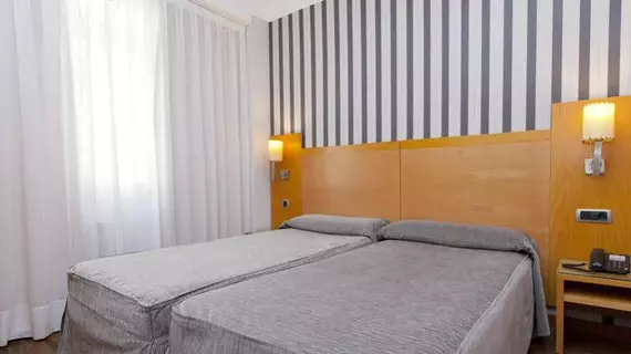 Hotel Lyon | Katalonya - Barselona (ve civarı) - Ciutat Vella - Sant Pere