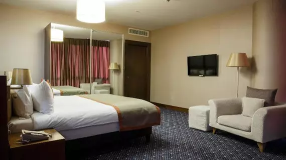 Staybridge Suites Baku | Bakü (ve civarı) - Baku