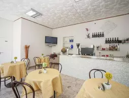 Hotel Macki | Emilia-Romagna - Rimini - Marina Centro