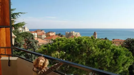 Hotel Palace | Liguria - Savona (il) - Varazze