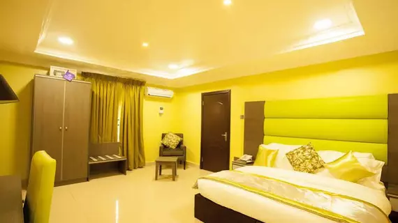 Le Paris Continental Lagos | Lagos (ve civarı) - Lekki - Lekki Kademe 1