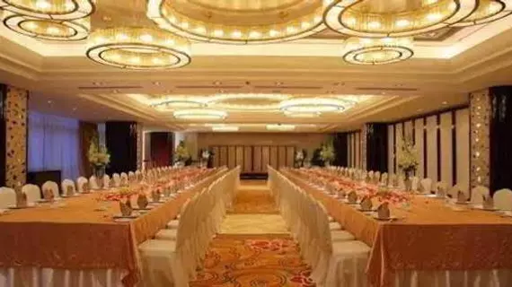 New Century Grand Hotel Beijing | Pekin (ve civarı) - Fengtai - Yuegezhuang