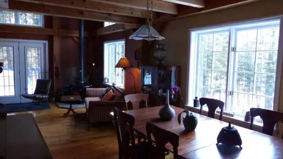 Gite le Roupillon B&B | Quebec - Les Laurentides Regional County Belediyesi - Tremblant Dağı (ve civarı) - Mont-Tremblant