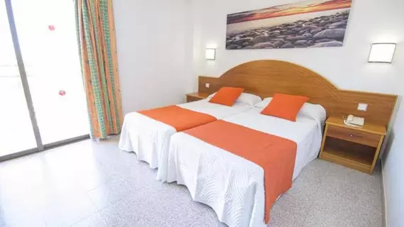 Hotel Brisa | Balearic Adaları - İbiza Adası - Sant Antoni de Portmany