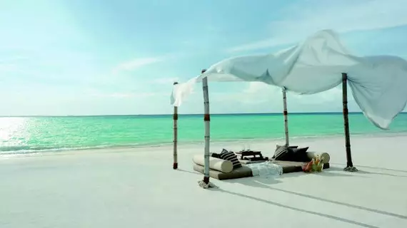 ShangriLas Villingili Resort And Spa Maldives | Maldivler - Gan Adası